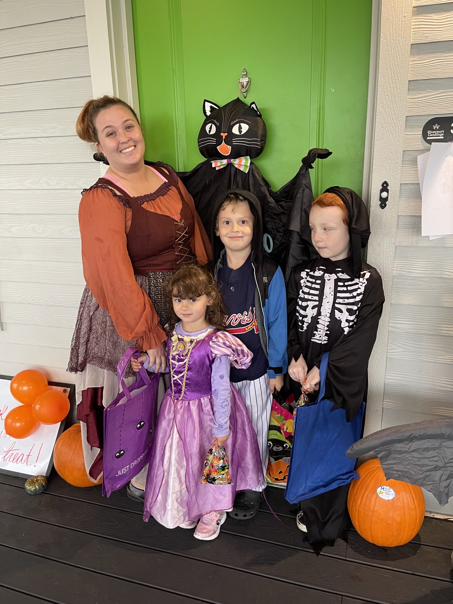 Candy, Costumes, & Community – Family Scholar House